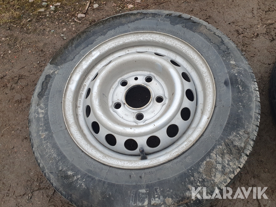 Personbilssläp med gallergrindar Brenderup