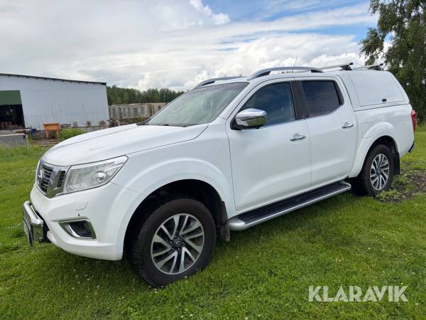 Pickup Nissan Navara Dubbelhytt 2.3 dCi 4WD Automatisk 190 hk med flakkåpa