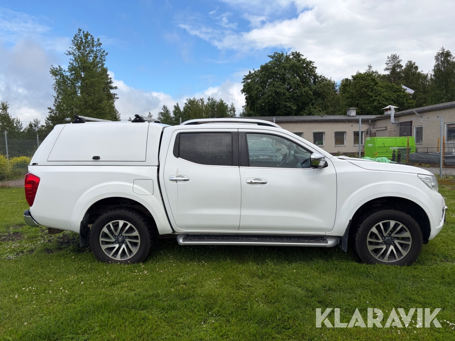 Pickup Nissan Navara Dubbelhytt 2.3 dCi 4WD Automatisk 190 hk med flakkåpa