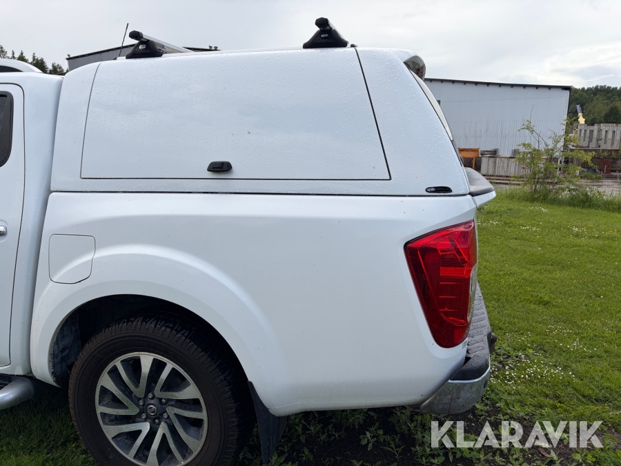 Pickup Nissan Navara Dubbelhytt 2.3 dCi 4WD Automatisk 190 hk med flakkåpa