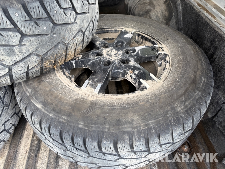 Pickup Nissan Navara Dubbelhytt 2.3 dCi 4WD Automatisk 190 hk med flakkåpa