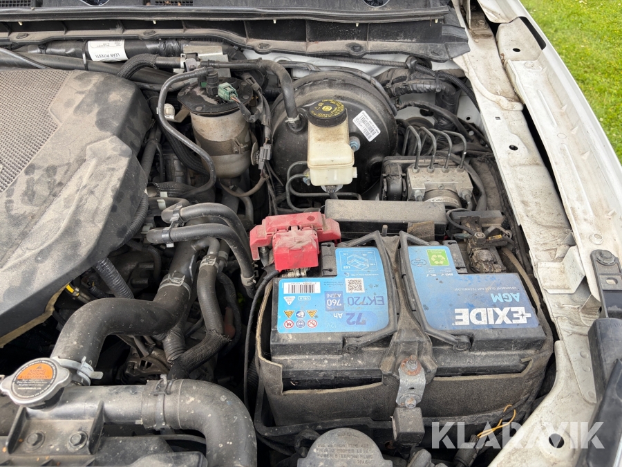 Pickup Nissan Navara Dubbelhytt 2.3 dCi 4WD Automatisk 190 hk med flakkåpa