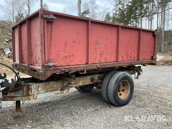 Traktorkärra med tipp 8 kubik