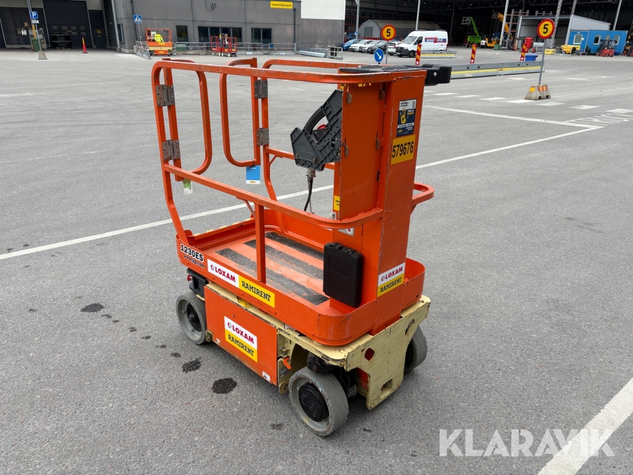 Pelarlift JLG 1230ES