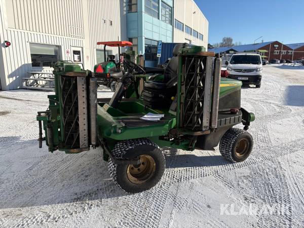 Gräsklippare John Deere 1905 4WD