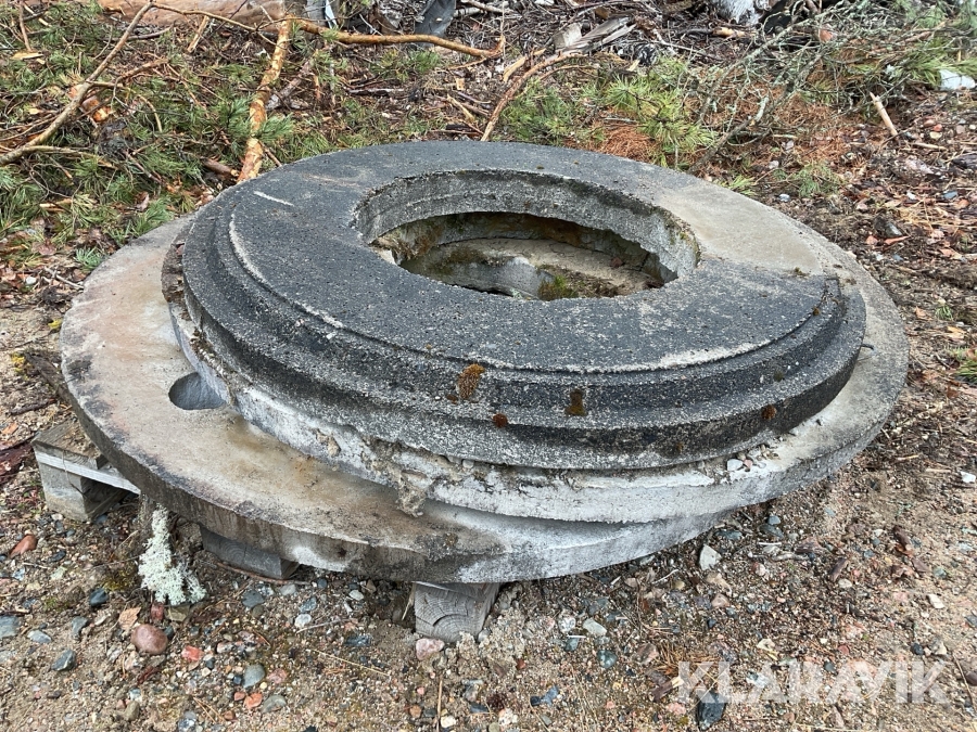 Betongringar 3st (114 och 138cm ø)