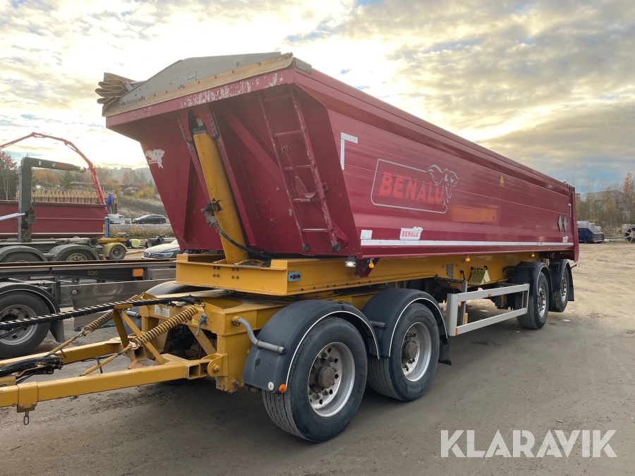 Tippvagn med kapell Benalu Siderale 92