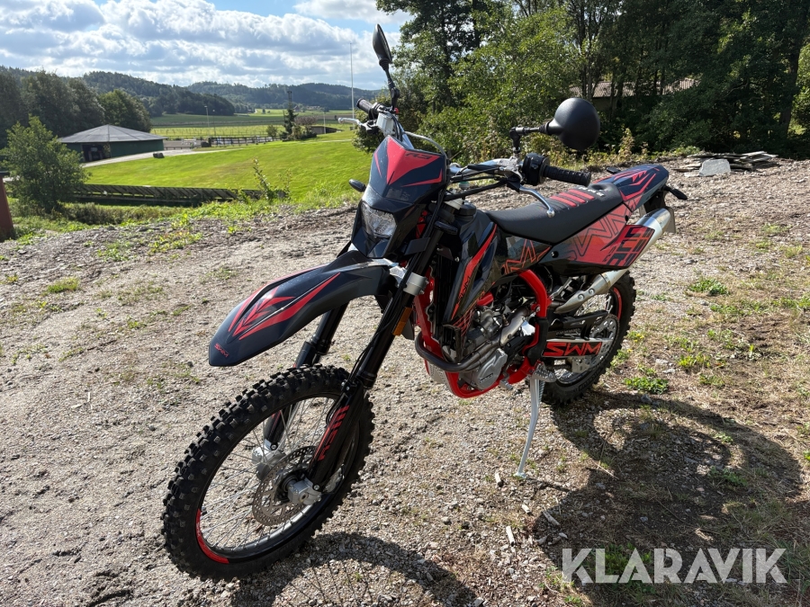Supermotard SWM RS300R