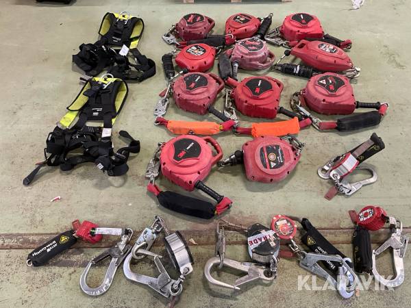 Fallskyddsutrustning 2st  sele och 17st block