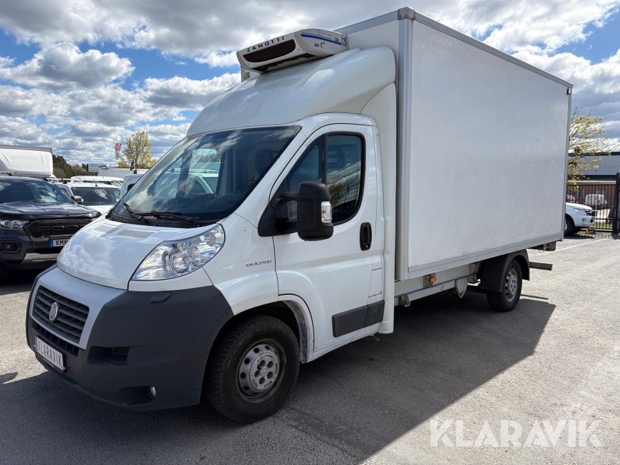 Kylbil Fiat Ducato med bakgavellyft