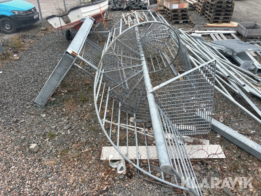Spiraltrappa Weland Med plattform