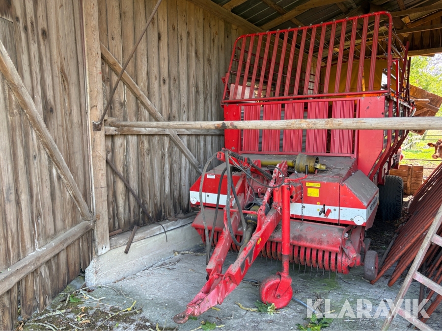 Självlastarvagn Pöttinger 514