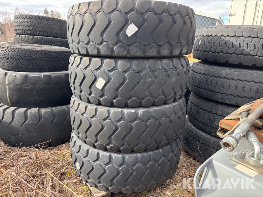 Däck & fälg Michelin 17.5R25
