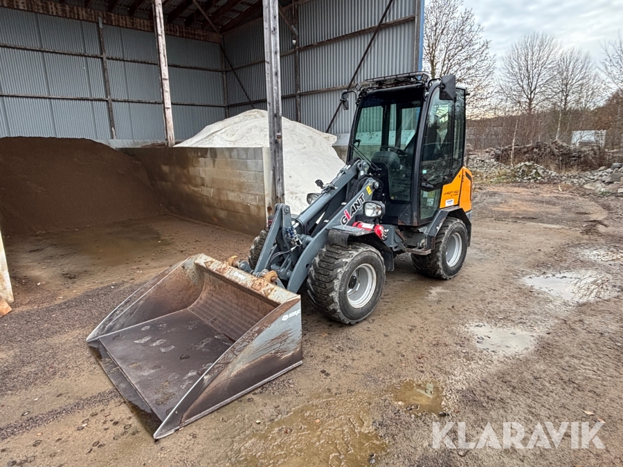 Hjullastare Giant V452T X-TRA HD med  redskap