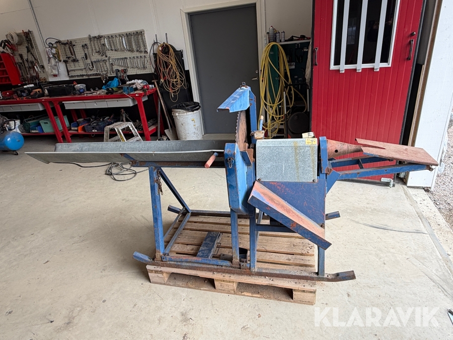 Vedkap med klyv Jula