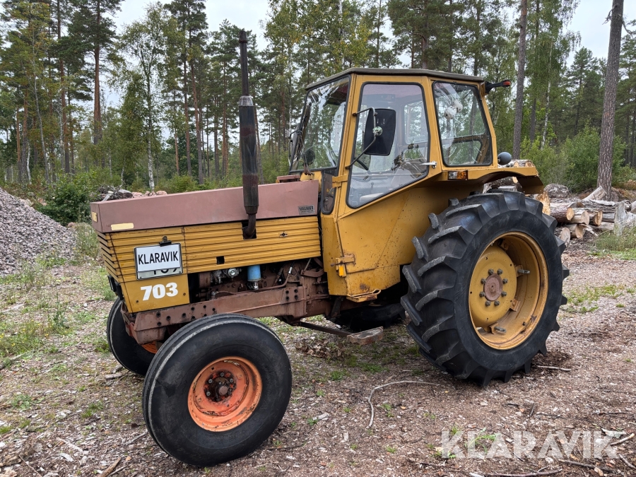 Traktor Valmet 703