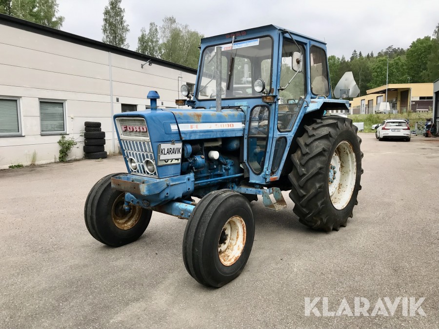 Traktor Ford 5000