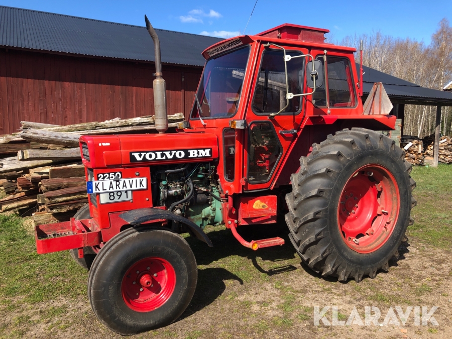 Traktor Volvo BM 2250