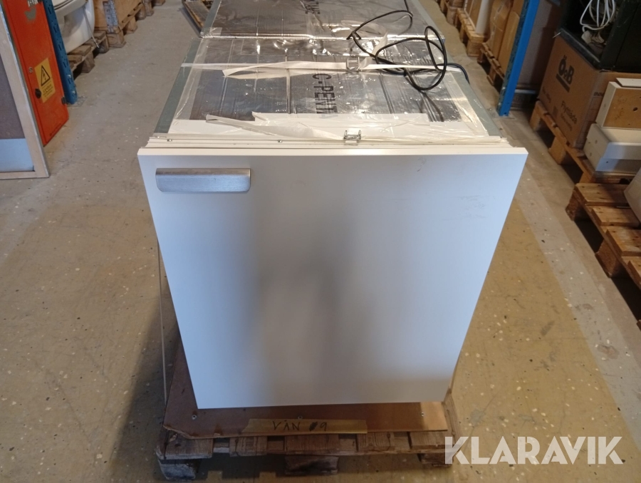 Inbyggnadsfrys Whirlpool AFB 828/A+