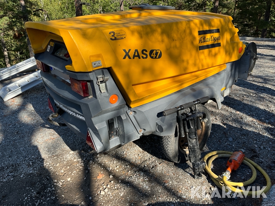 Kompressor Atlas Copco XAS 47 med bergborr