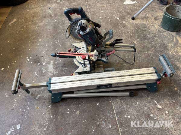 Kap & Geringssåg Bosch GCM 8 SDE med sågbord GTA 2500