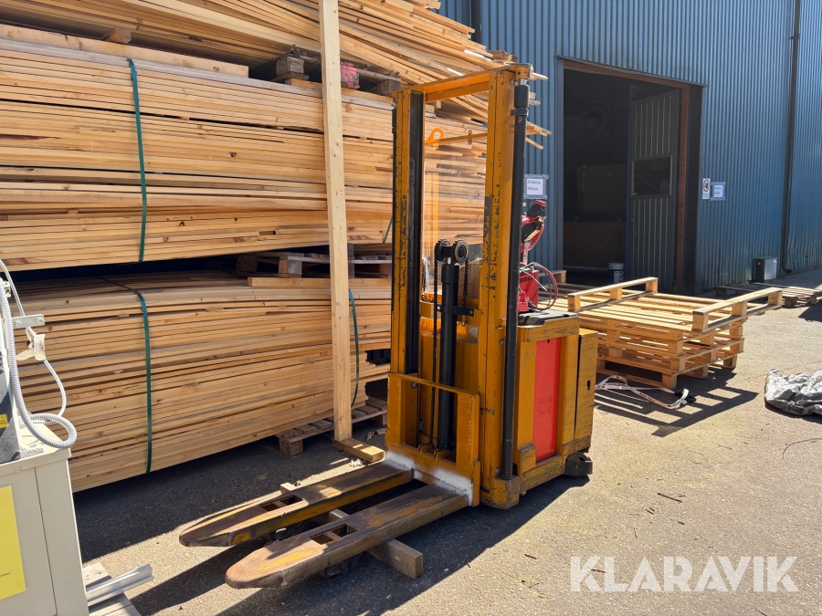 Ståstaplare BV Cl12i