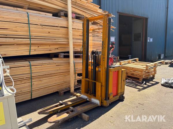 Ståstaplare BV Cl12i