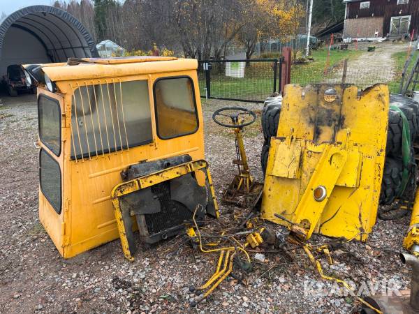 Hytt till Volvo BM LM840 & tillbehör