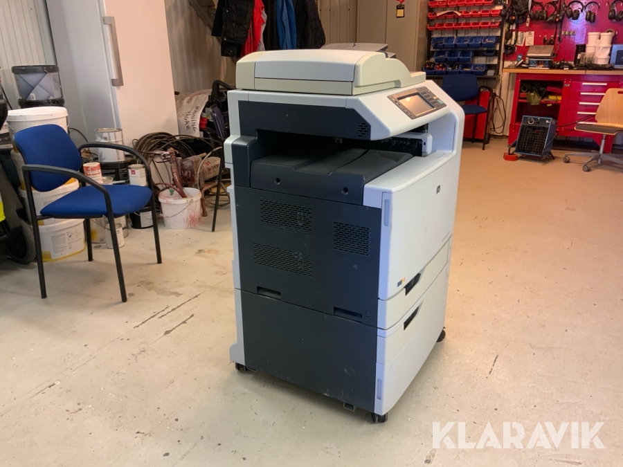 Skrivare HP Color LaserJet CM6030 MFP