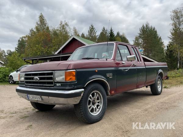 Veteranbil Pickup Ford F150 V8