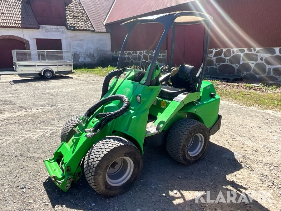 Kompaktlastare Avant 635