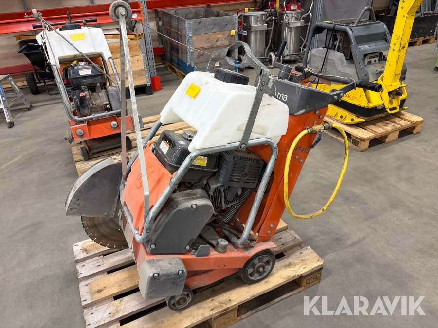 Asfalt &Betongsåg Husqvarna FS413
