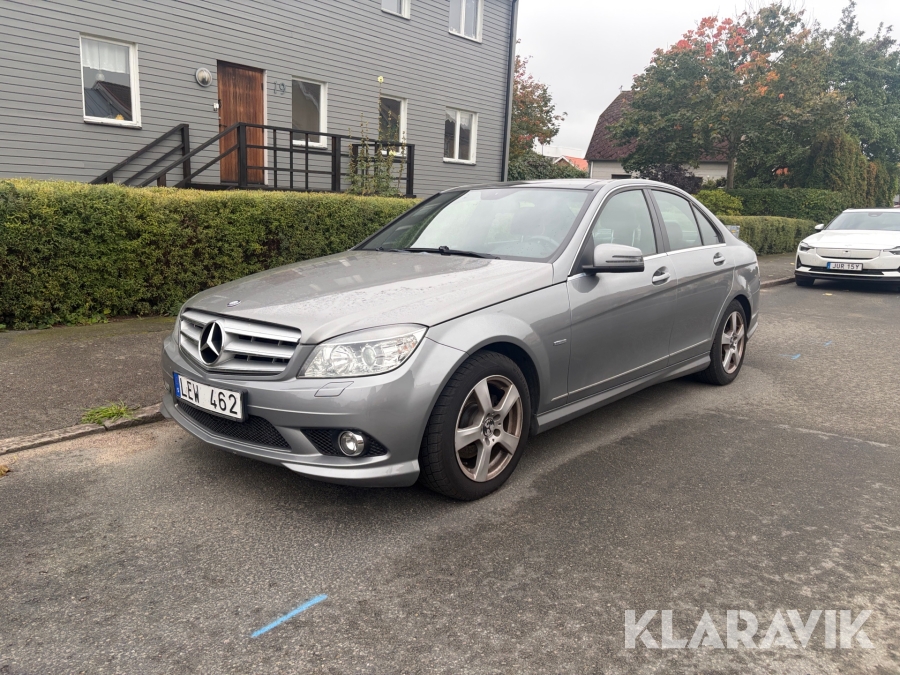 Mercedes-Benz C 180 CGI
