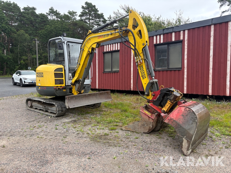 Grävmaskin Wacker Neuson 38Z3 med långsticka