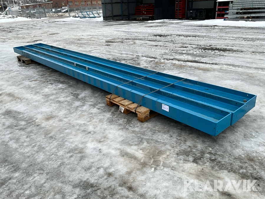 IPE 300 Balkar 3st 7,15meter långa