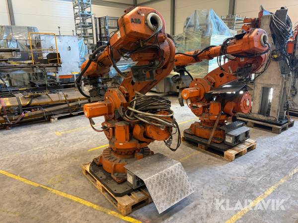CNC Robot ABB 2 st med styrskåp