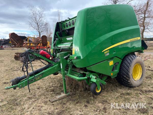 Rundbalspress John Deere 960