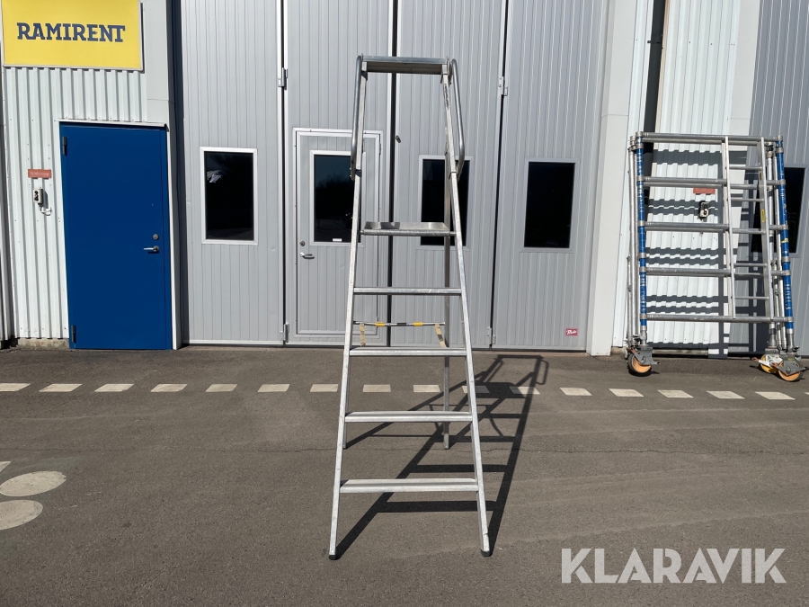 Trappstege med plattform Zarges ZAP Z600 1.32M