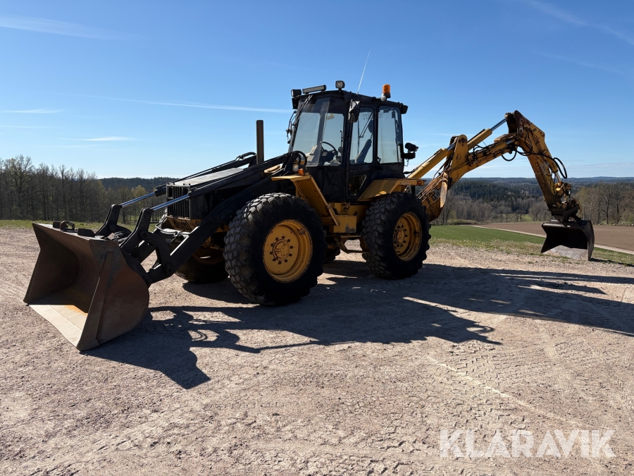 Grävlastare Lundberg Hymas TM9 med redskap