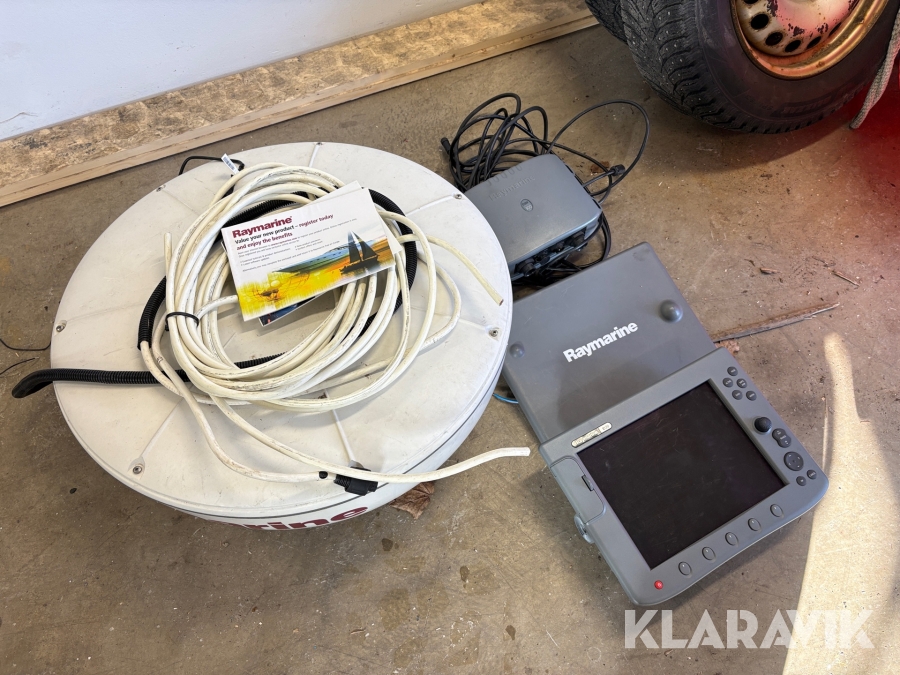 Båtradar Raymarine C120 & RD424 4kW 24
