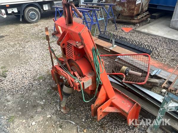 Lunningsvinsch Fransgård V4000