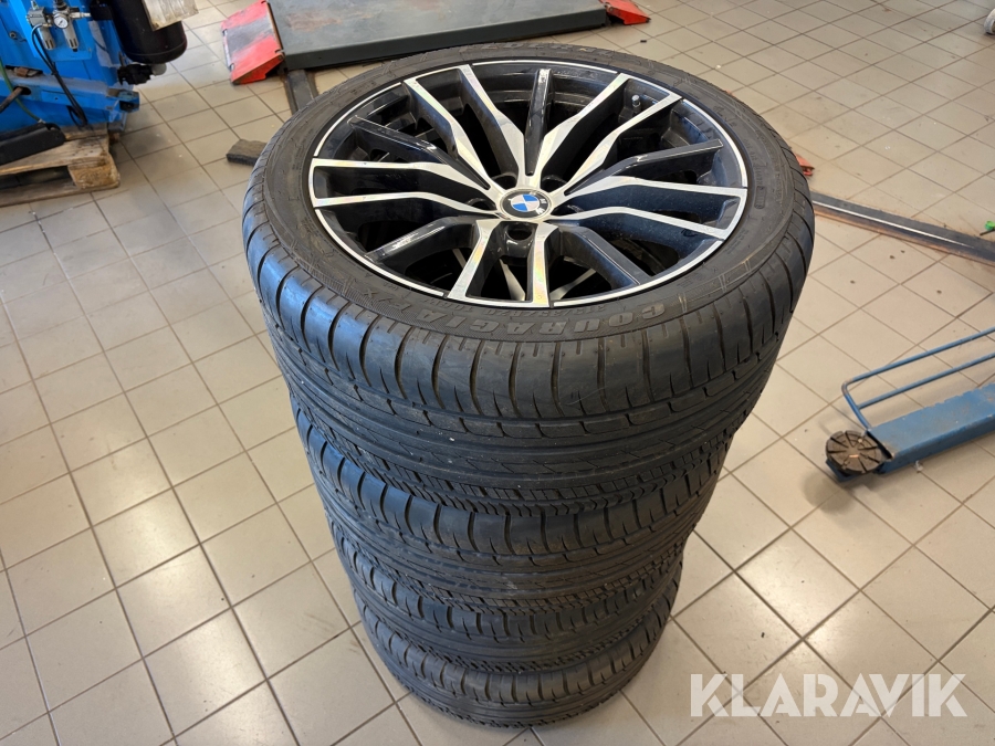 Fälg och däck BMW X5 315/35R20 4st