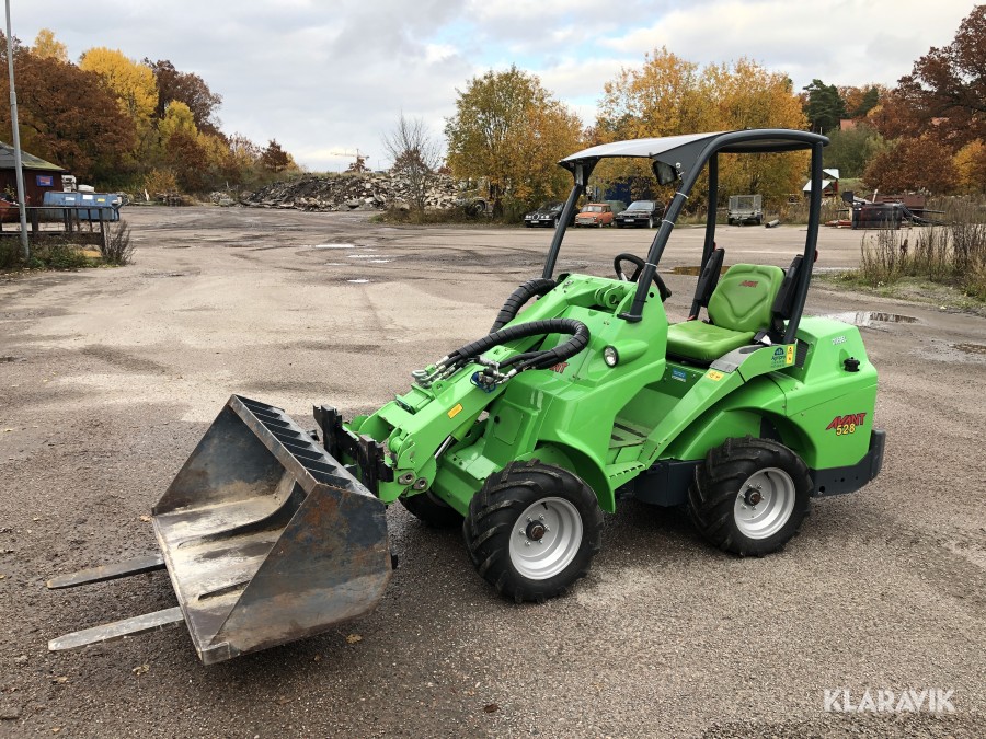 Lastmaskin Avant 528