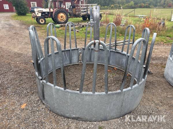 Foderhäck med takställning 12 platser