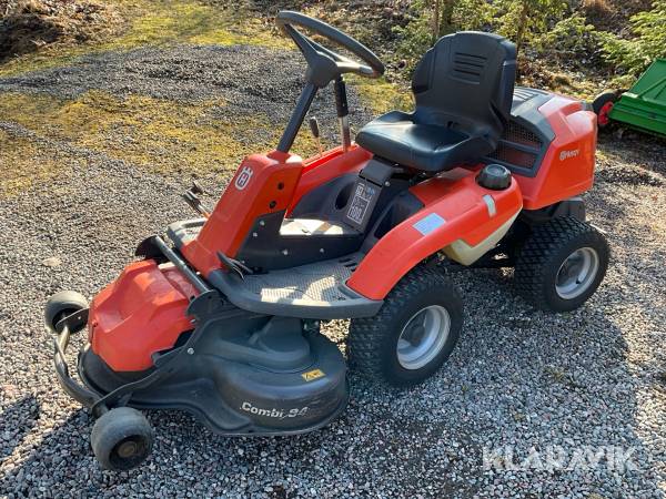 Åkgräsklippare Husqvarna Rider 216 AWD