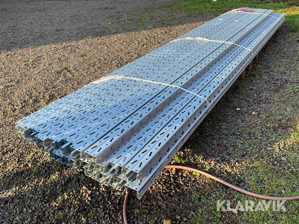 Pallställsdelar BLS stolpar, gavelstag, fötter mm