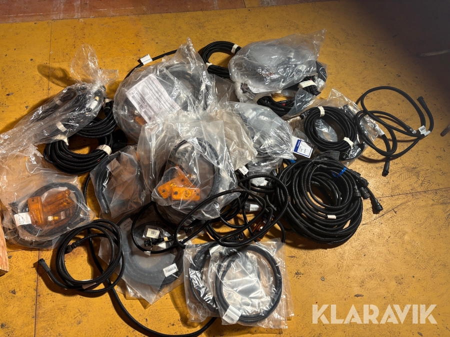 Parti med kablage till sidomarkeringljus Volvo