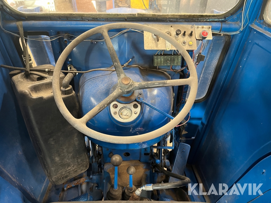 1772205 Veterantraktor Fordson Super Dextra, Finspång, Klaravik aukt
