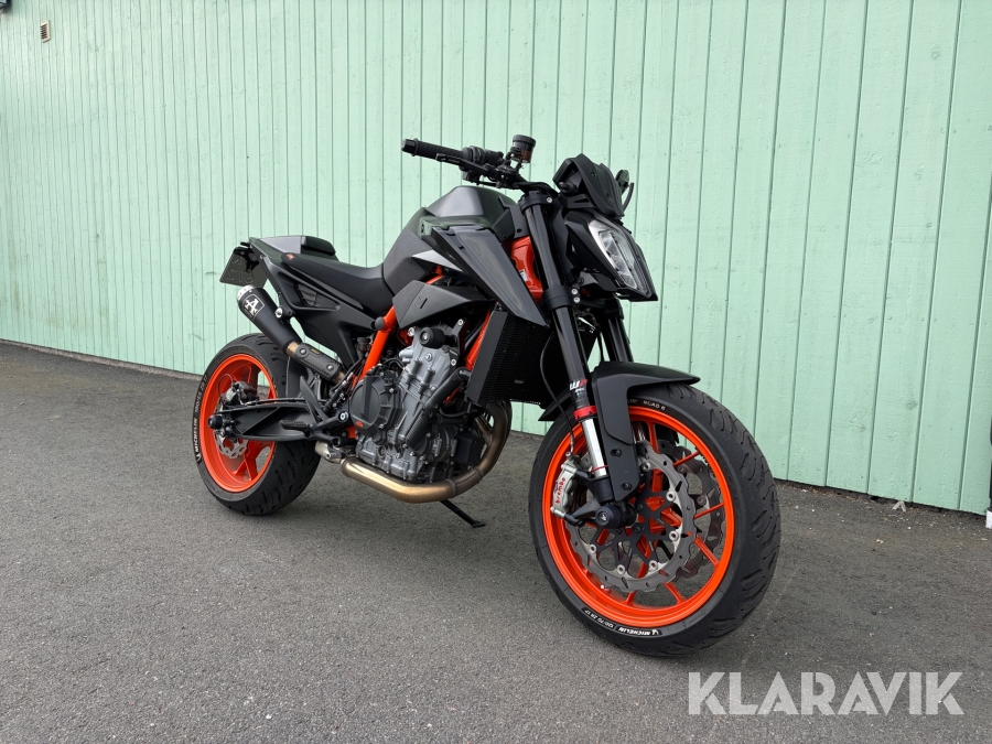 Motorcykel KTM 890R Duke