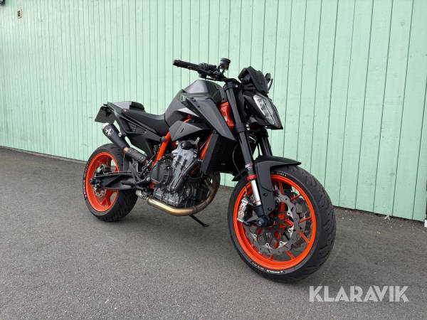 Motorcykel KTM 890R Duke